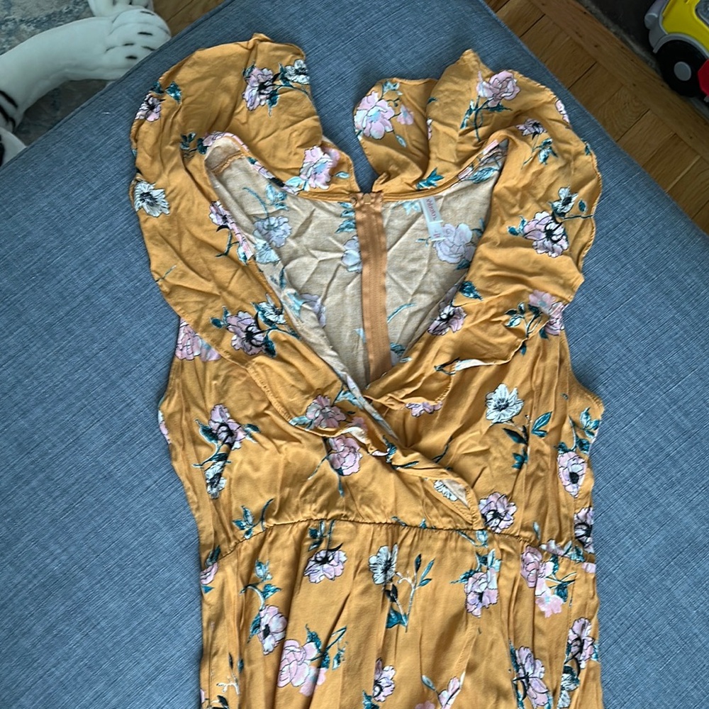 Xhilaration Mustard Floral Long Sleeve Dress